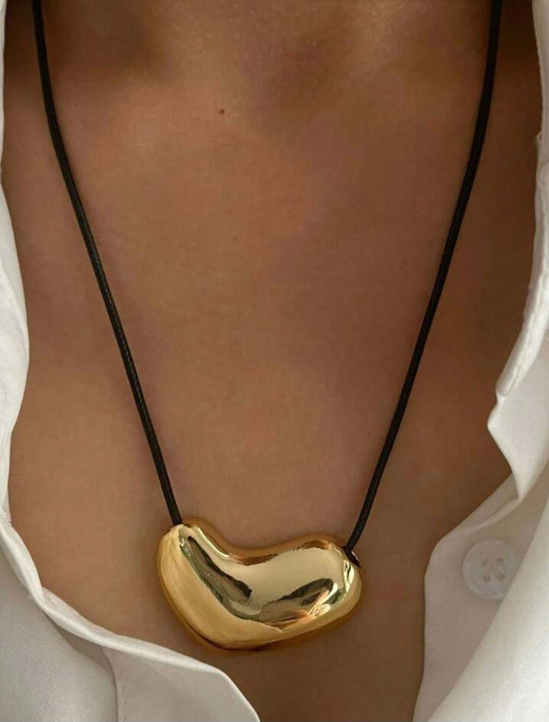 Collier Pendentif Géométrique en Alliage de Zinc pour Femme – Idéal pour les Soirées et l'Élégance Quotidienne